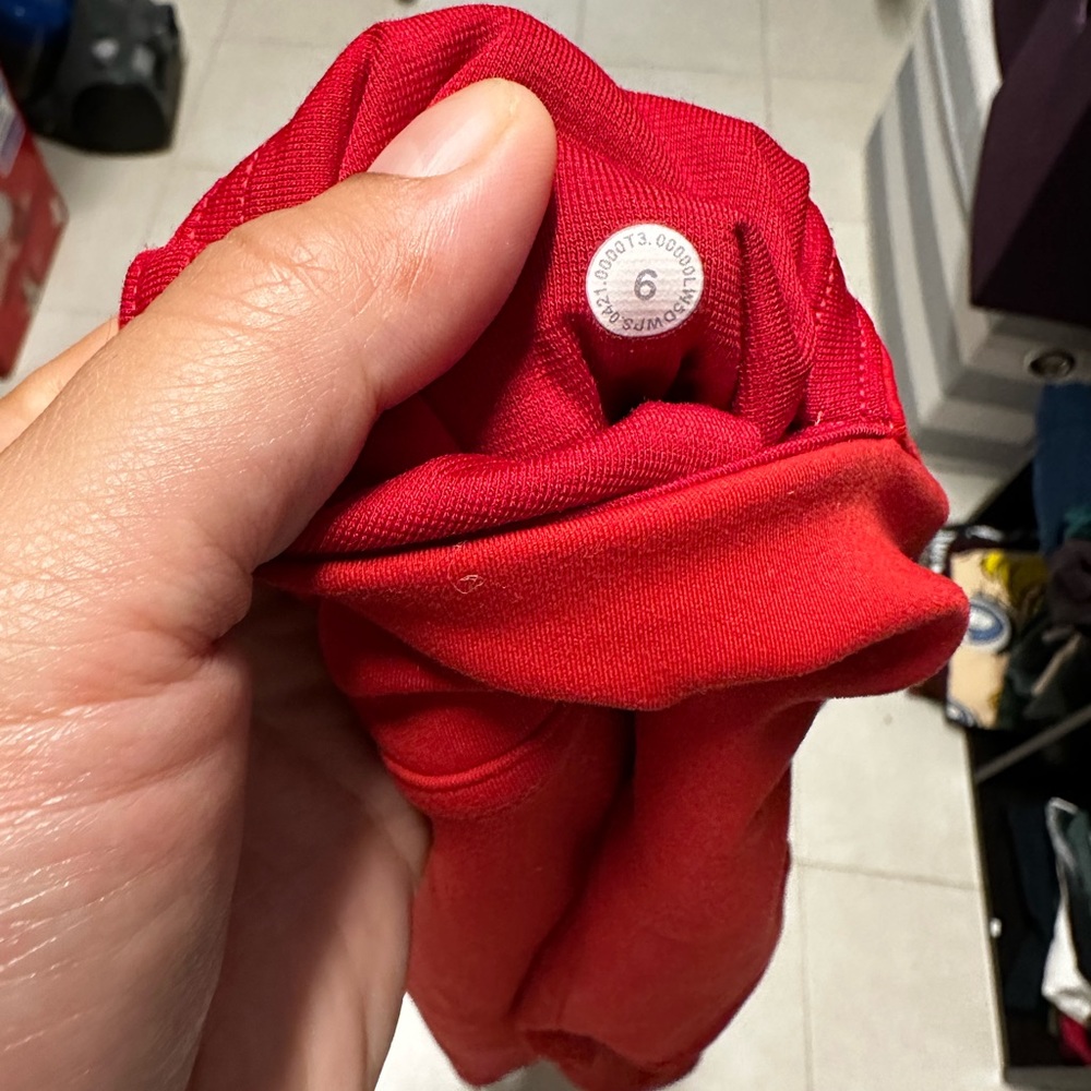 Lululemon Instill